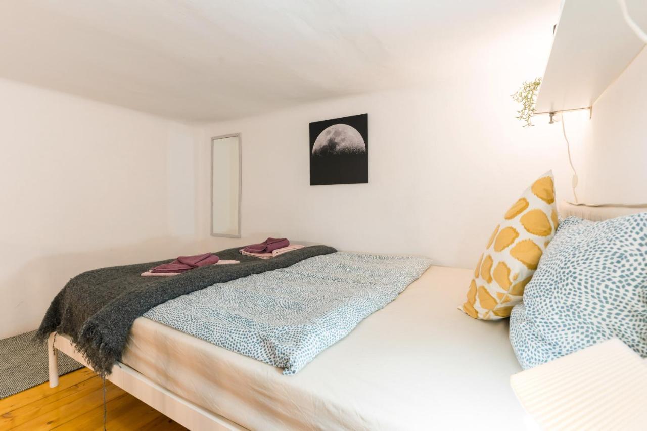 Lovely Little Loft Studio In The Heart Of Budapest Eksteriør billede