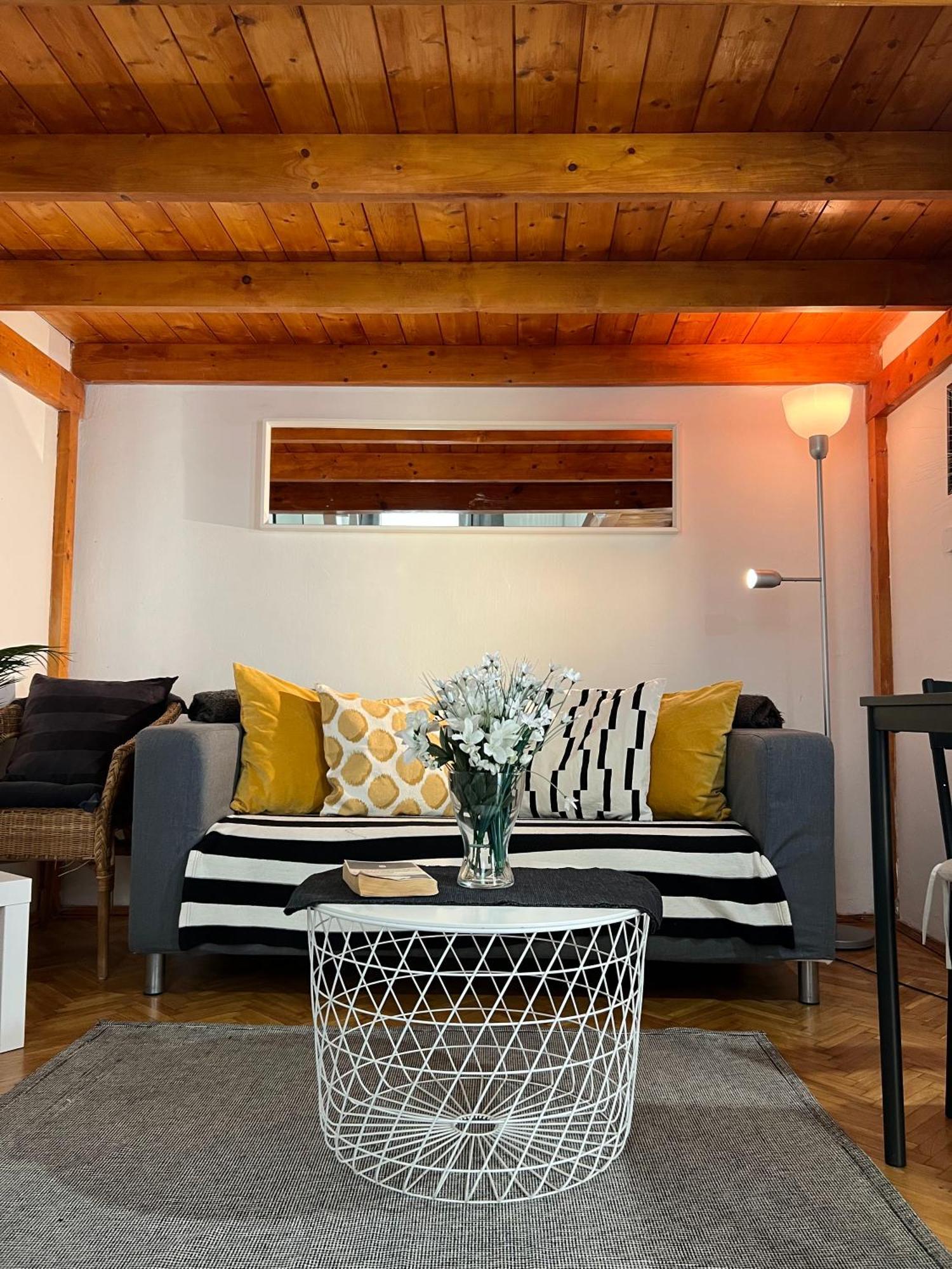 Lovely Little Loft Studio In The Heart Of Budapest Eksteriør billede